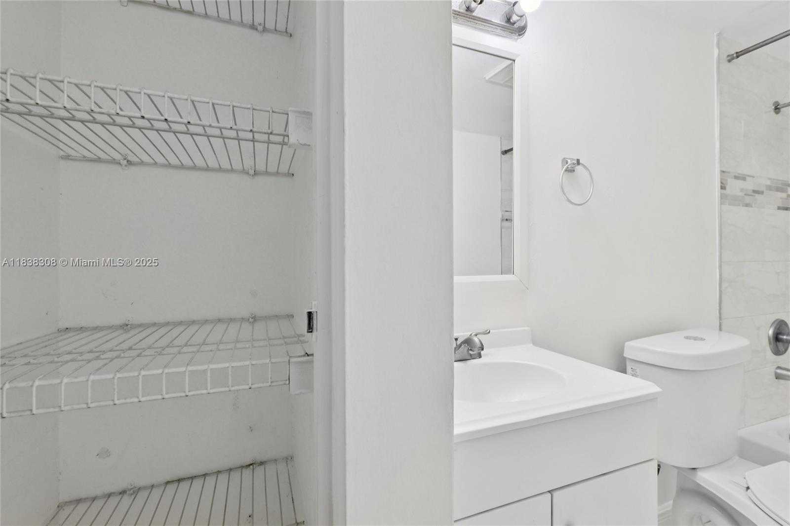 Small Image of 7407 SOUTH WEST 152ND AVE #4-103, Miami Number 12