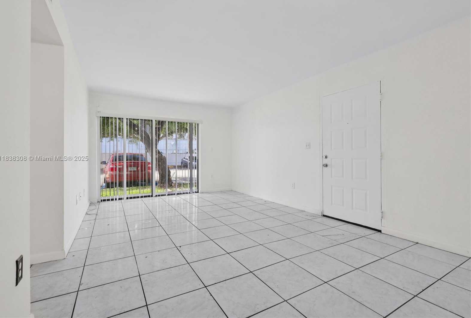 Small Image of 7407 SOUTH WEST 152ND AVE #4-103, Miami Number 18