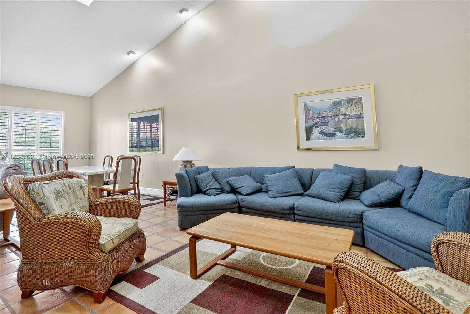 Small Image of 4119 WEST PALM AIRE DR #A4, Pompano Beach Number 18