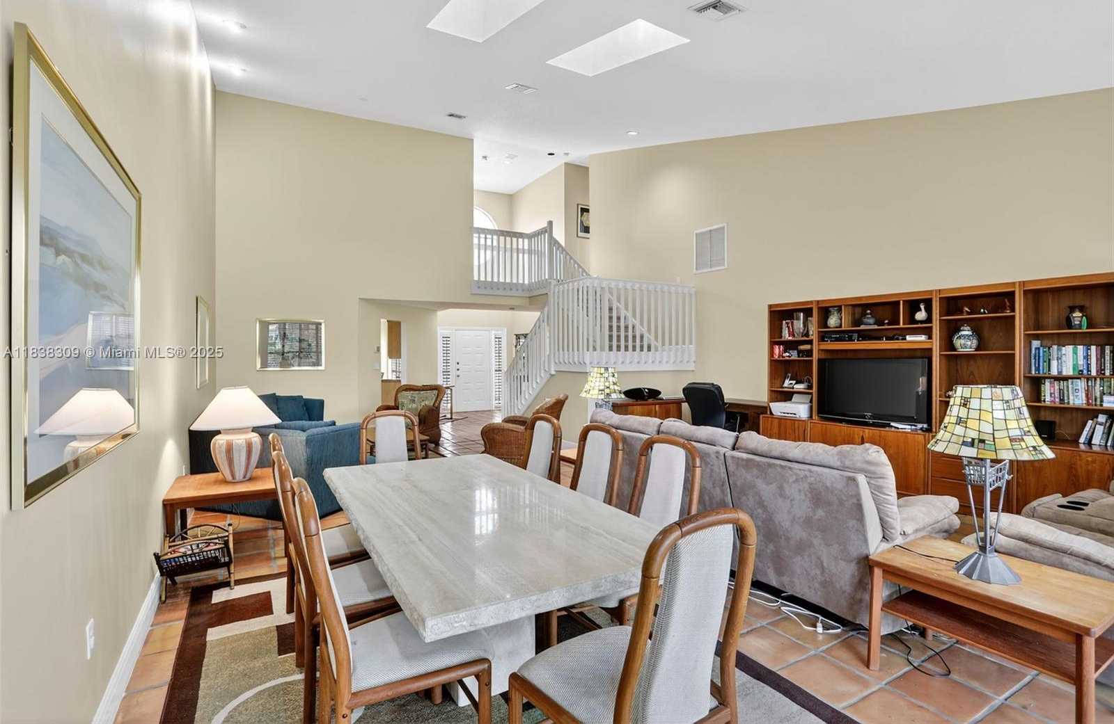Small Image of 4119 WEST PALM AIRE DR #A4, Pompano Beach Number 21