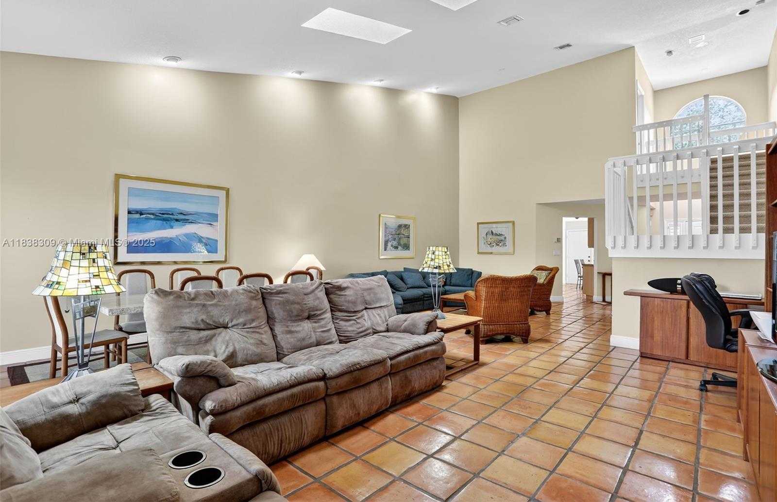 Small Image of 4119 WEST PALM AIRE DR #A4, Pompano Beach Number 22