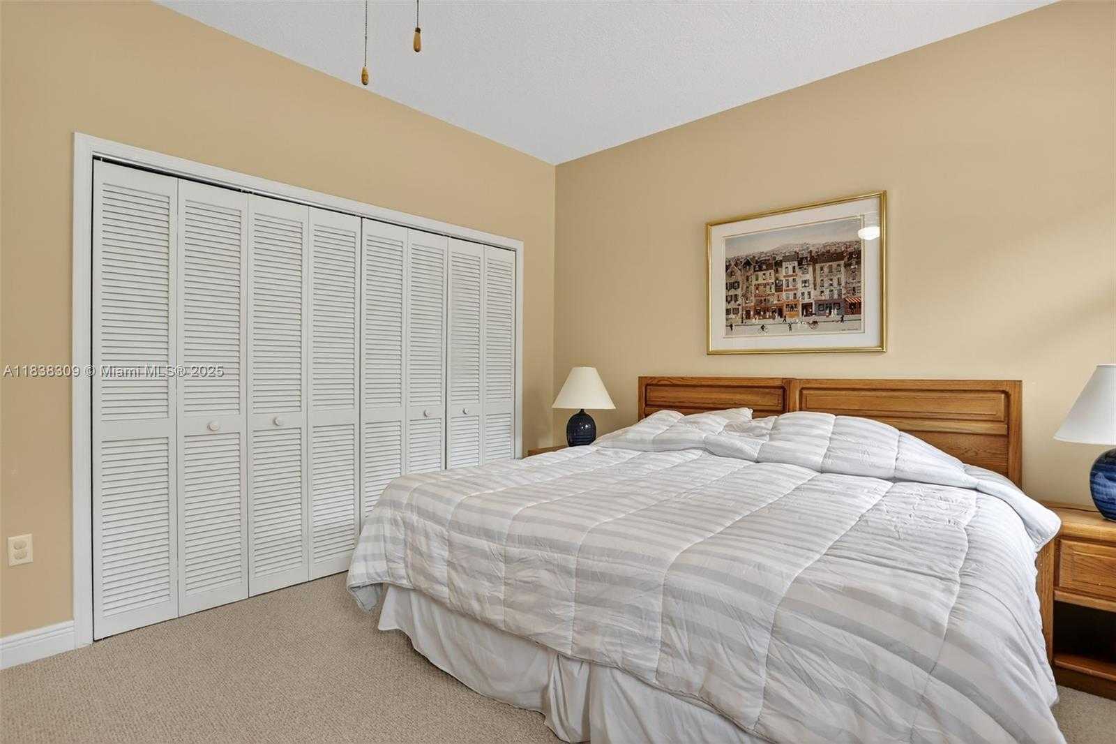 Small Image of 4119 WEST PALM AIRE DR #A4, Pompano Beach Number 30