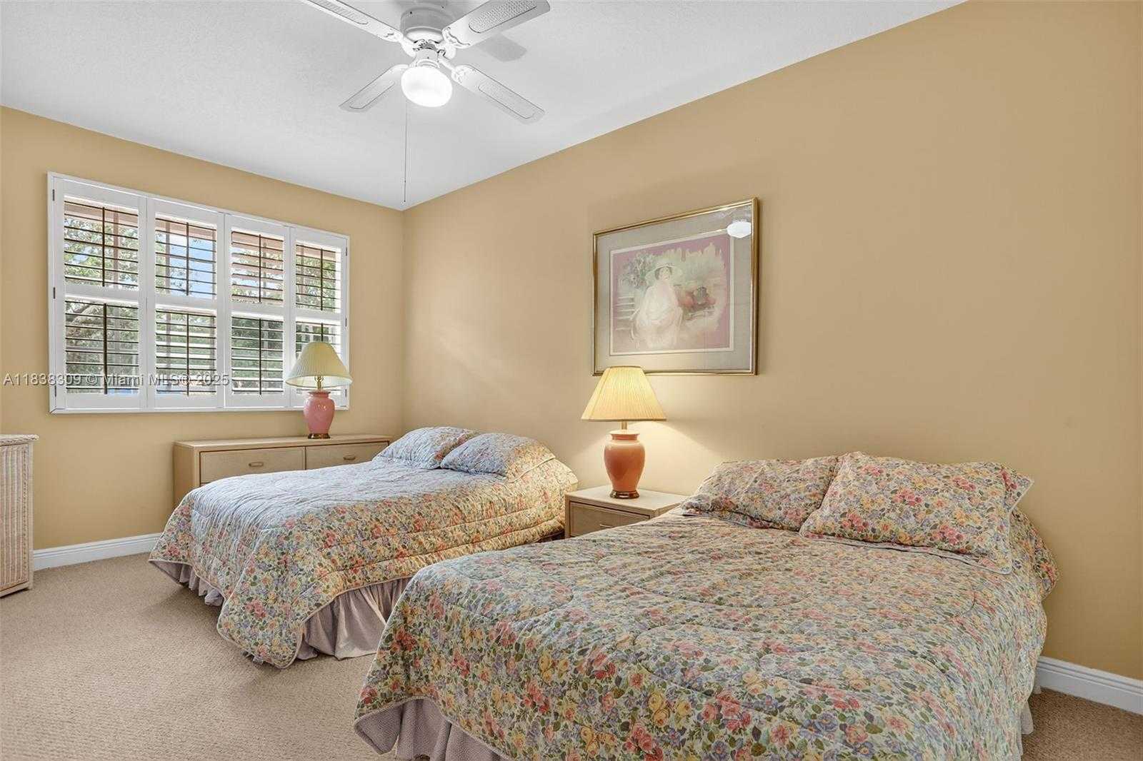Small Image of 4119 WEST PALM AIRE DR #A4, Pompano Beach Number 31