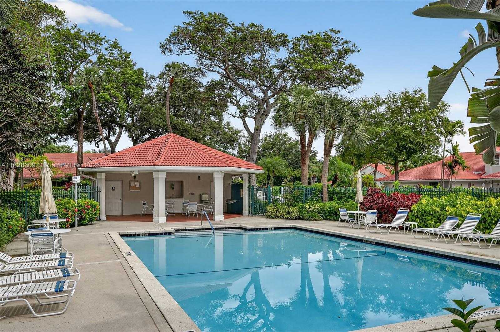 Small Image of 4119 WEST PALM AIRE DR #A4, Pompano Beach Number 45
