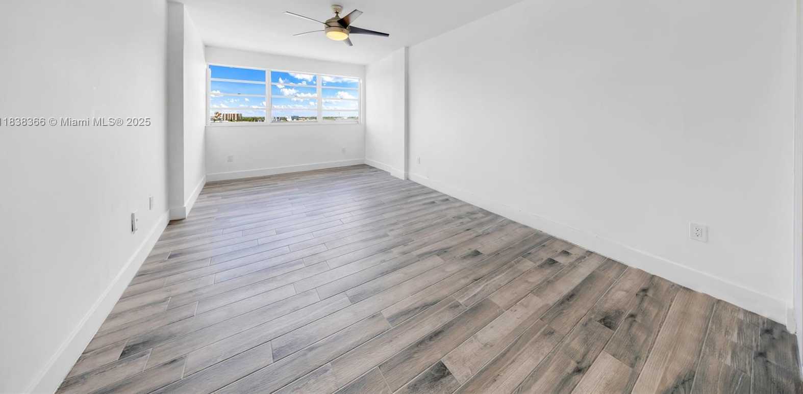 Small Image of 13155 IXORA CT #1105, North Miami Number 15
