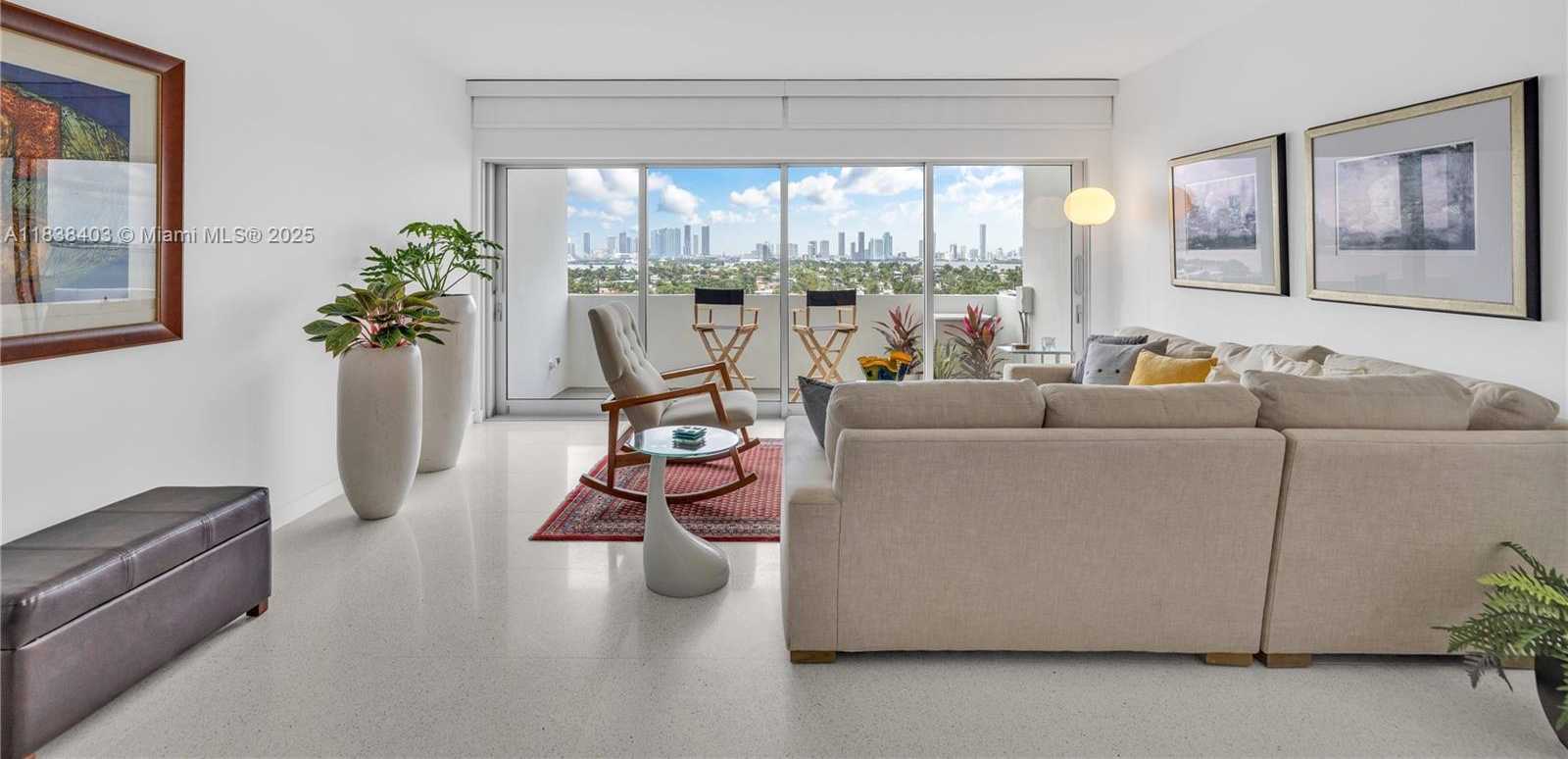 Small Image of 3 ISLAND AVE #12E, Miami Beach Number 18