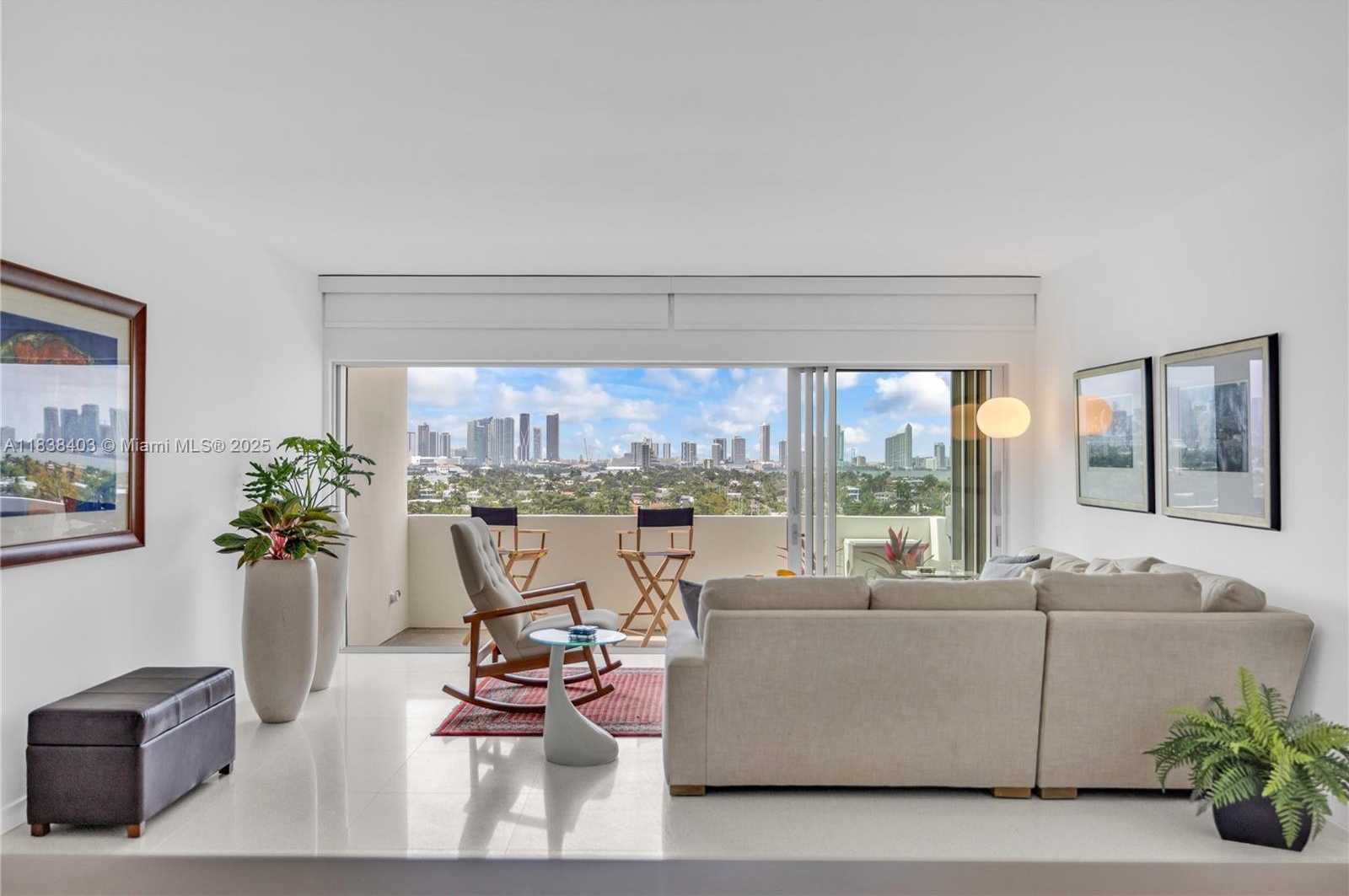 Small Image of 3 ISLAND AVE #12E, Miami Beach Number 2