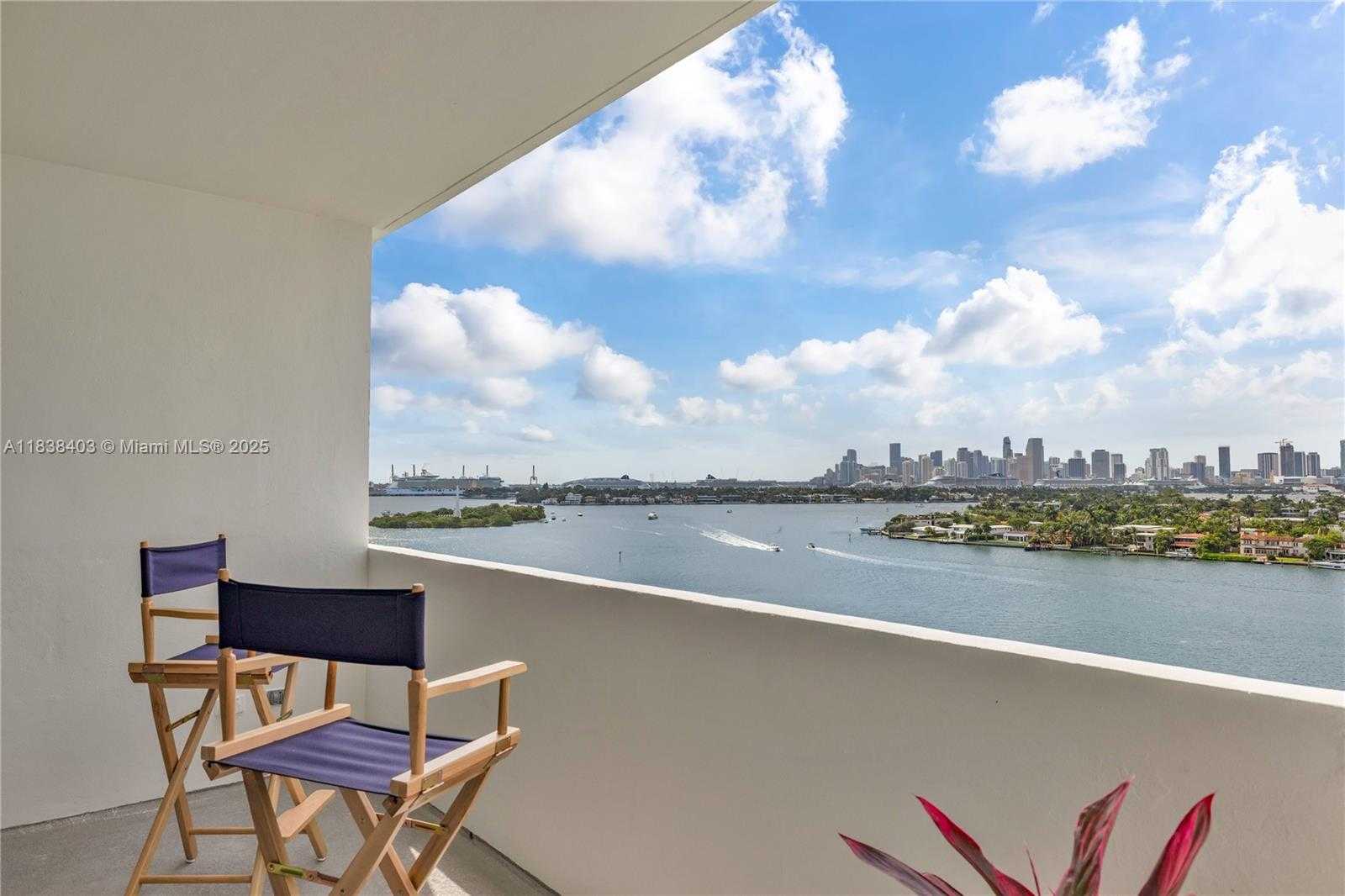 Small Image of 3 ISLAND AVE #12E, Miami Beach Number 23