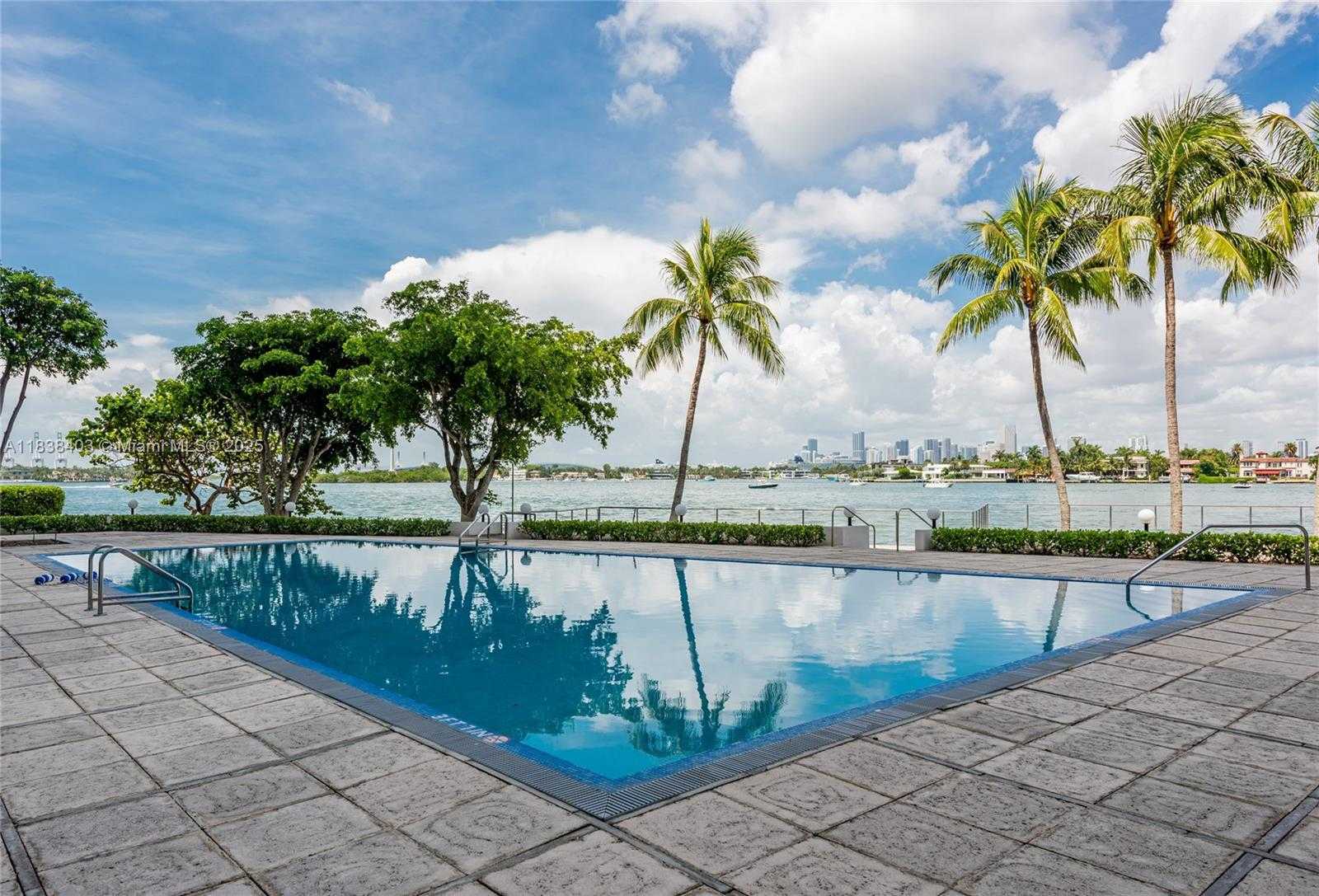 Small Image of 3 ISLAND AVE #12E, Miami Beach Number 28