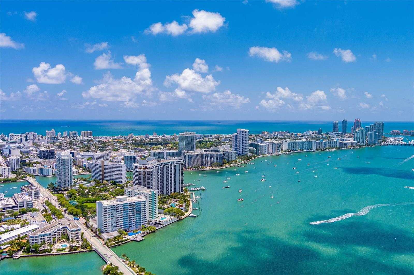 Small Image of 3 ISLAND AVE #12E, Miami Beach Number 29