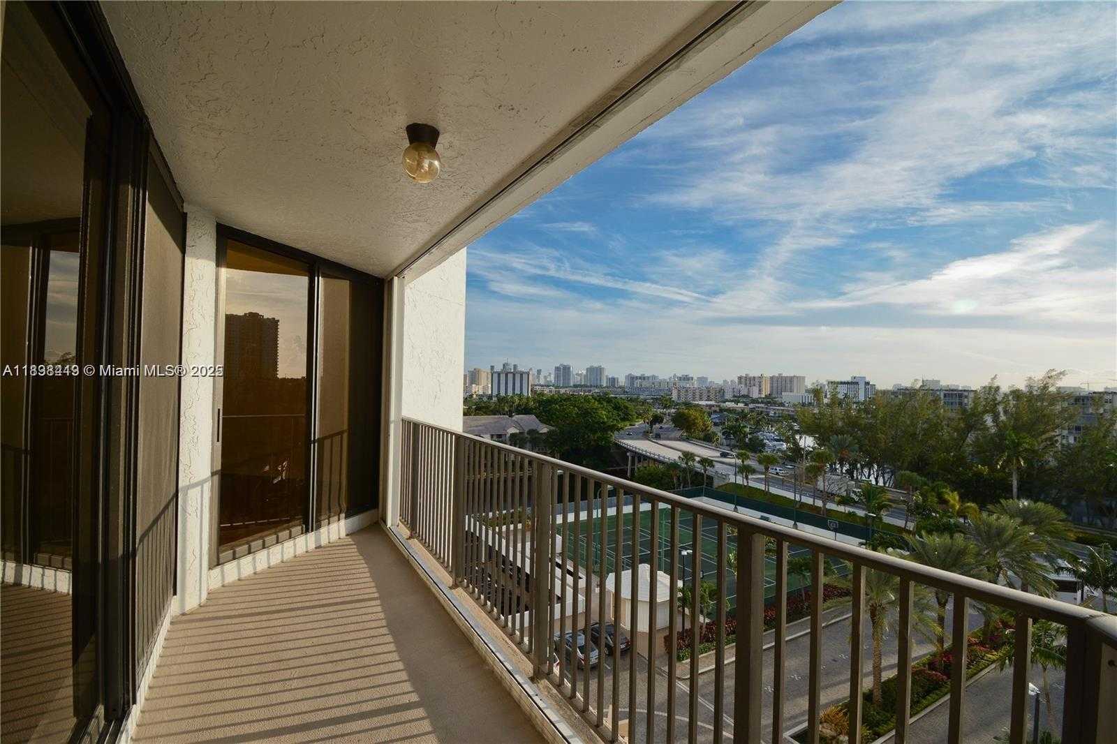 Small Image of 300 THREE ISLANDS BLVD #308, Hallandale Beach Number 5