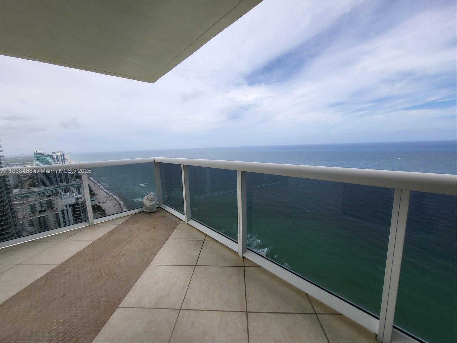 Small Image of 1830 SOUTH OCEAN DR #4501, Hallandale Beach Number 23