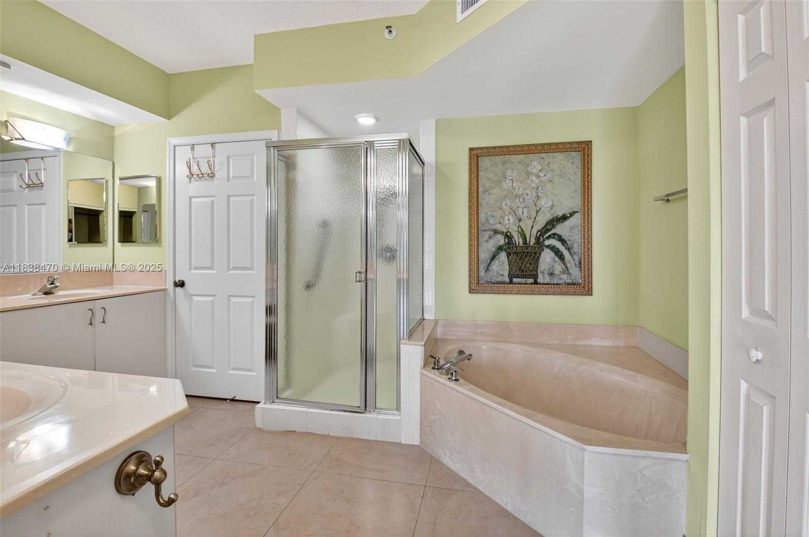 Small Image of 5938 CRYSTAL SHORES DR #103, Boynton Beach Number 14