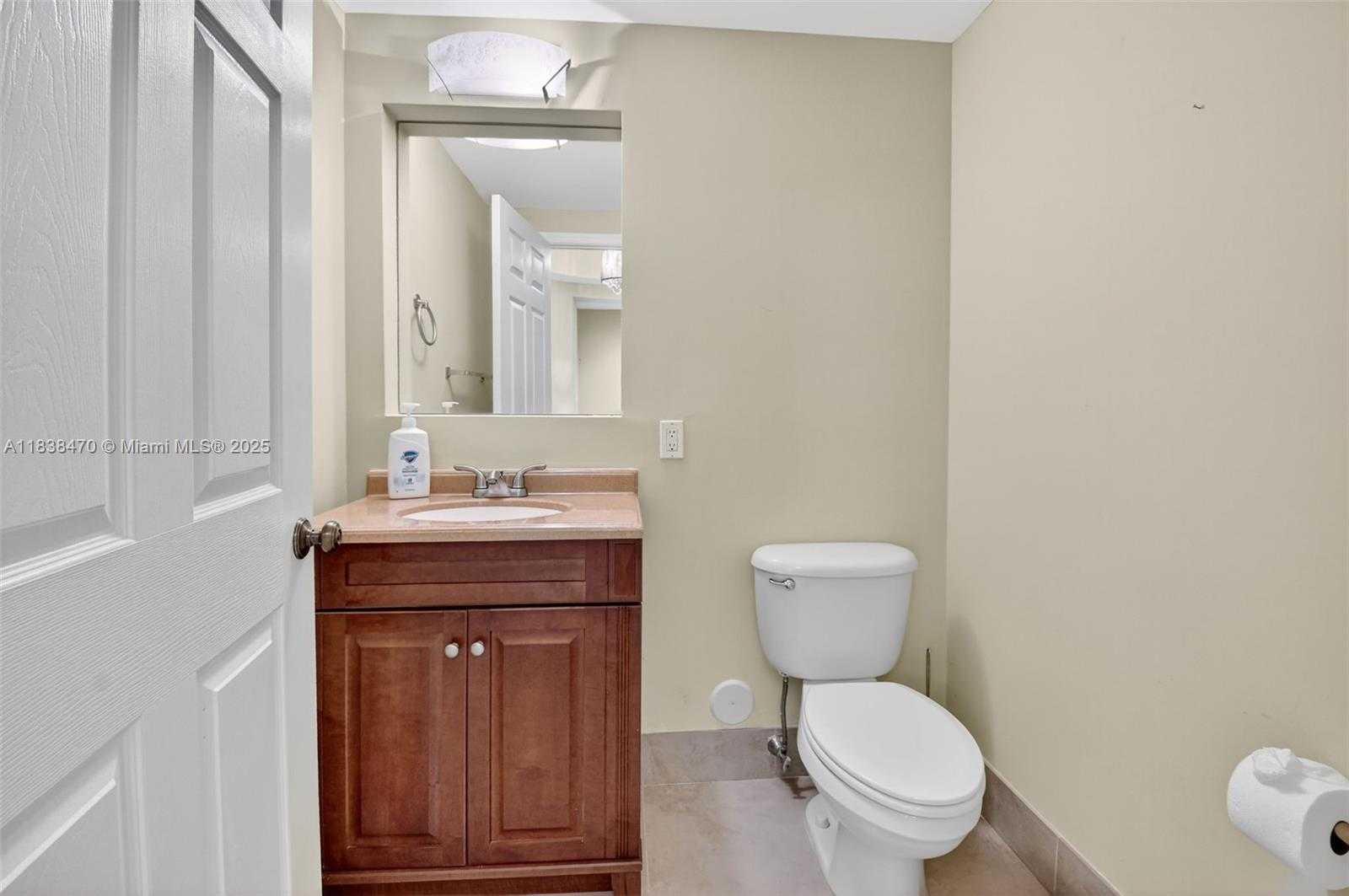 Small Image of 5938 CRYSTAL SHORES DR #103, Boynton Beach Number 9