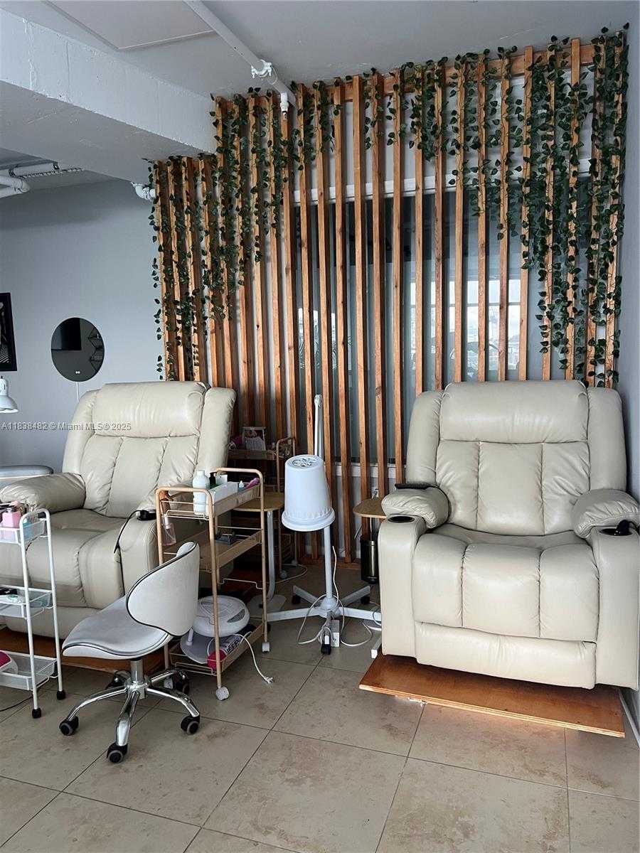 Small Image of 3250 NORTH EAST 1ST AVE #303, Miami Number 18