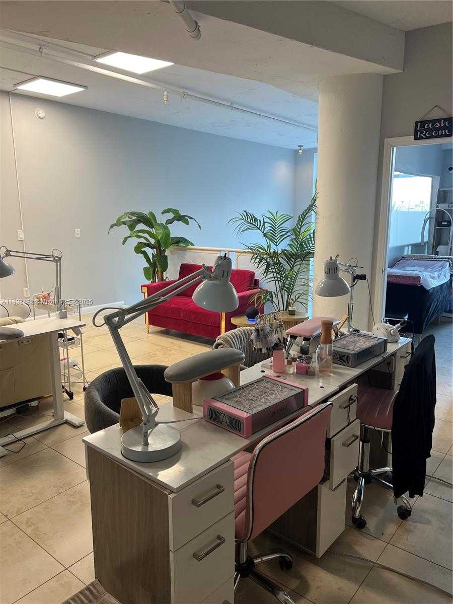 Small Image of 3250 NORTH EAST 1ST AVE #303, Miami Number 21