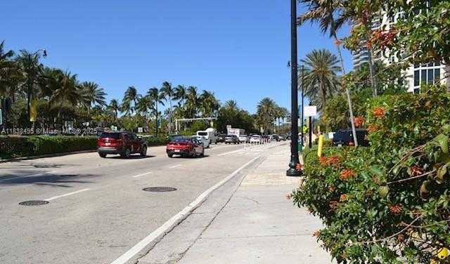 Small Image of 19201 COLLINS AVE #729, Sunny Isles Beach Number 3