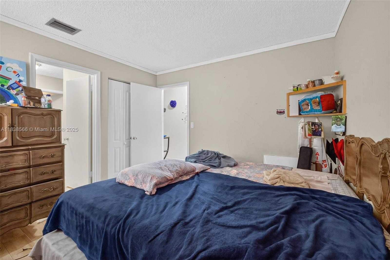 Small Image of 1600 GRANFERN AVE, West Palm Beach Number 18