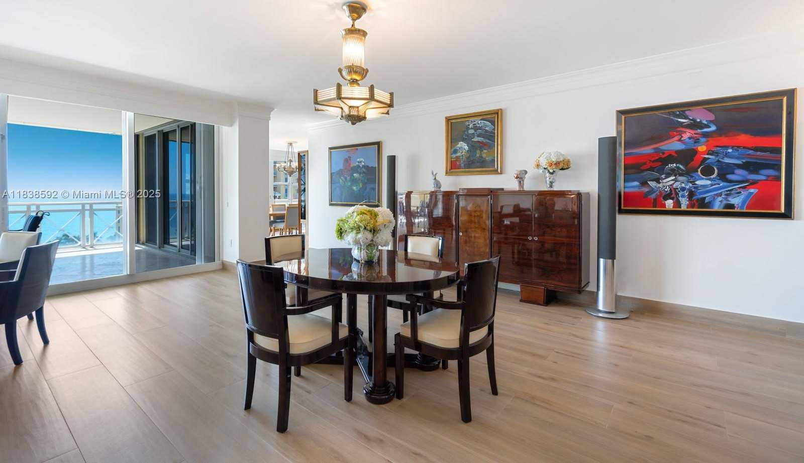 Small Image of 445 GRAND BAY DR #1011, Key Biscayne Number 13
