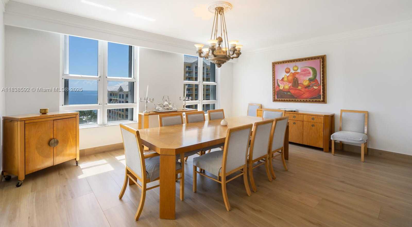 Small Image of 445 GRAND BAY DR #1011, Key Biscayne Number 15