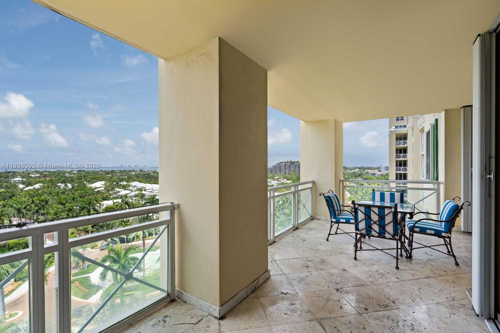 Small Image of 445 GRAND BAY DR #1011, Key Biscayne Number 28