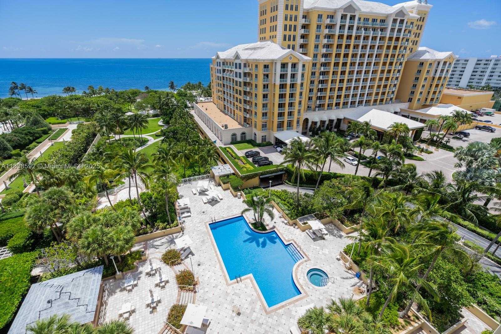 Small Image of 445 GRAND BAY DR #1011, Key Biscayne Number 4