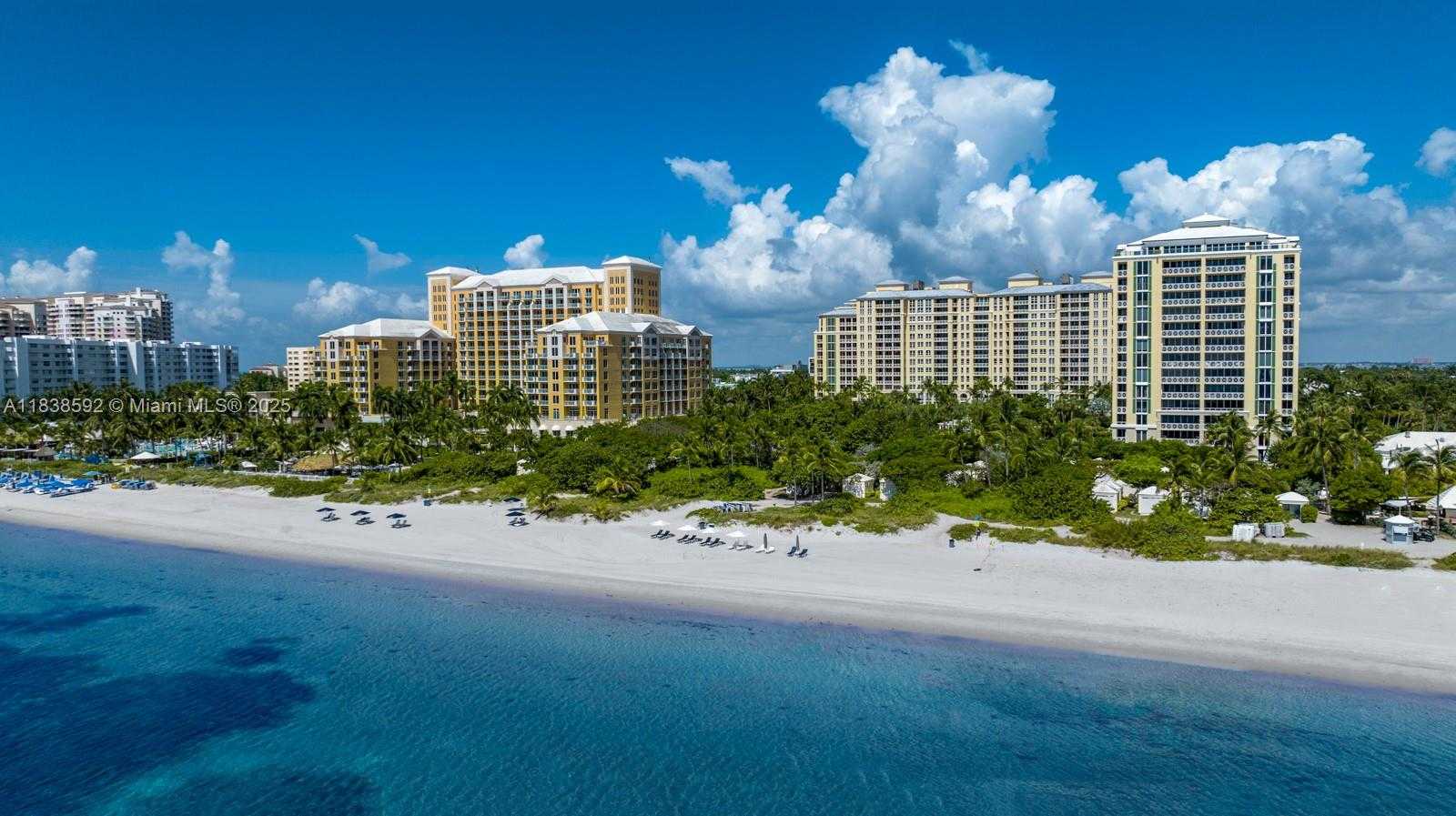 Small Image of 445 GRAND BAY DR #1011, Key Biscayne Number 42