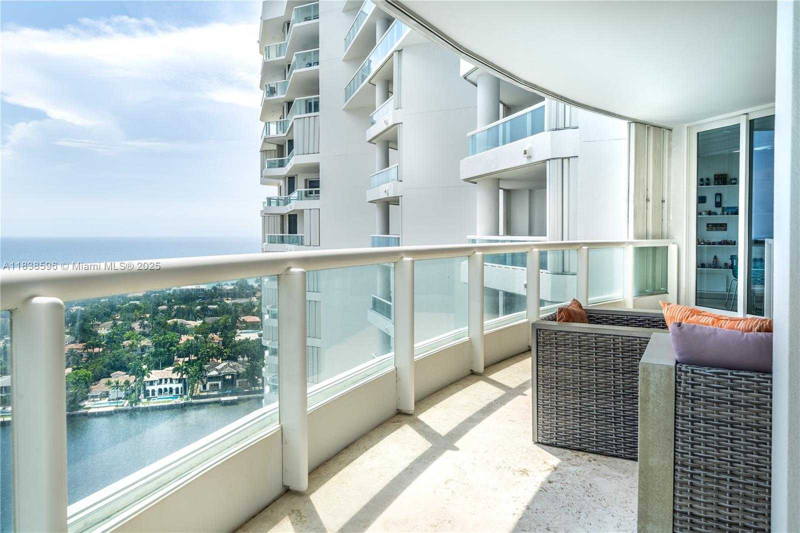 Small Image of 21050 POINT PL #2601, Aventura Number 10