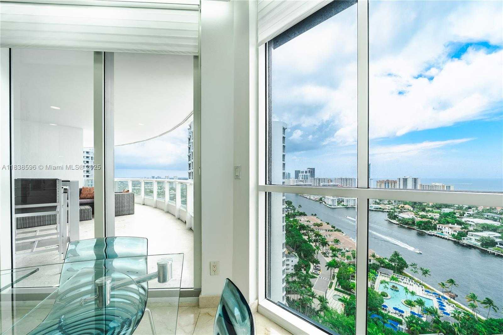 Small Image of 21050 POINT PL #2601, Aventura Number 21