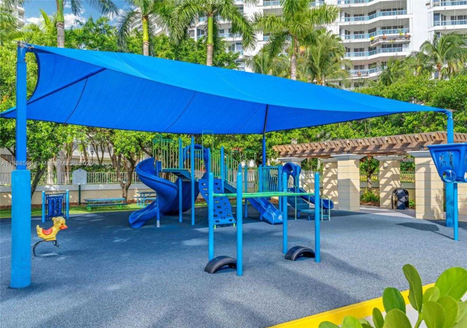 Small Image of 21050 POINT PL #2601, Aventura Number 41