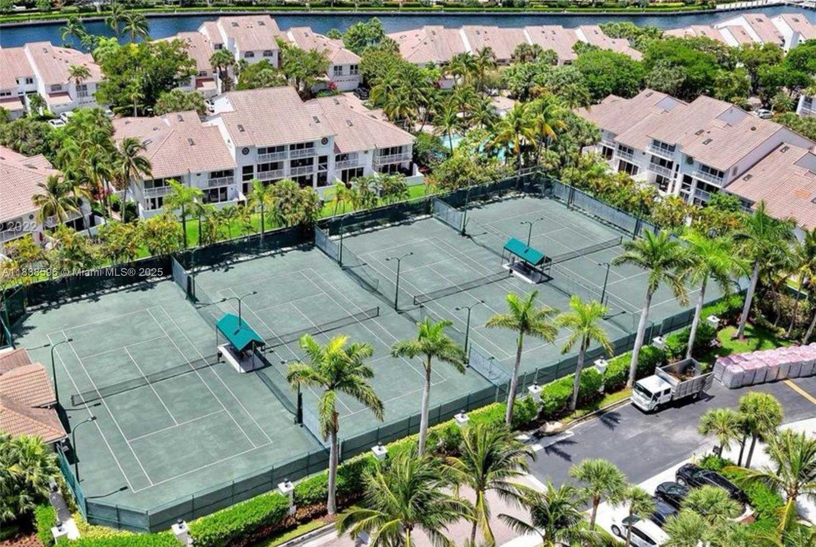 Small Image of 21050 POINT PL #2601, Aventura Number 45
