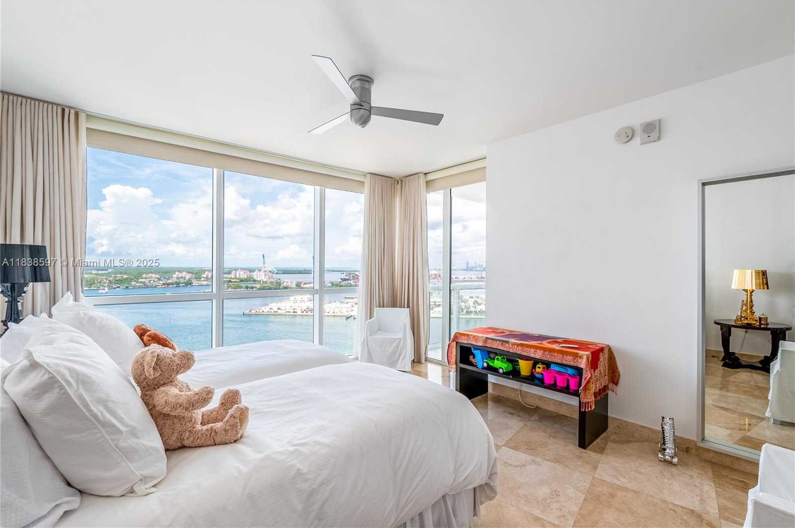 Small Image of 450 ALTON RD #2001, Miami Beach Number 11