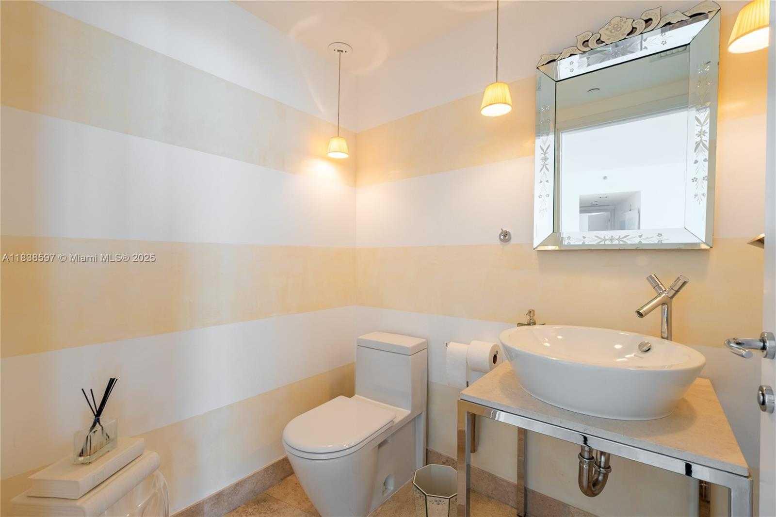 Small Image of 450 ALTON RD #2001, Miami Beach Number 20