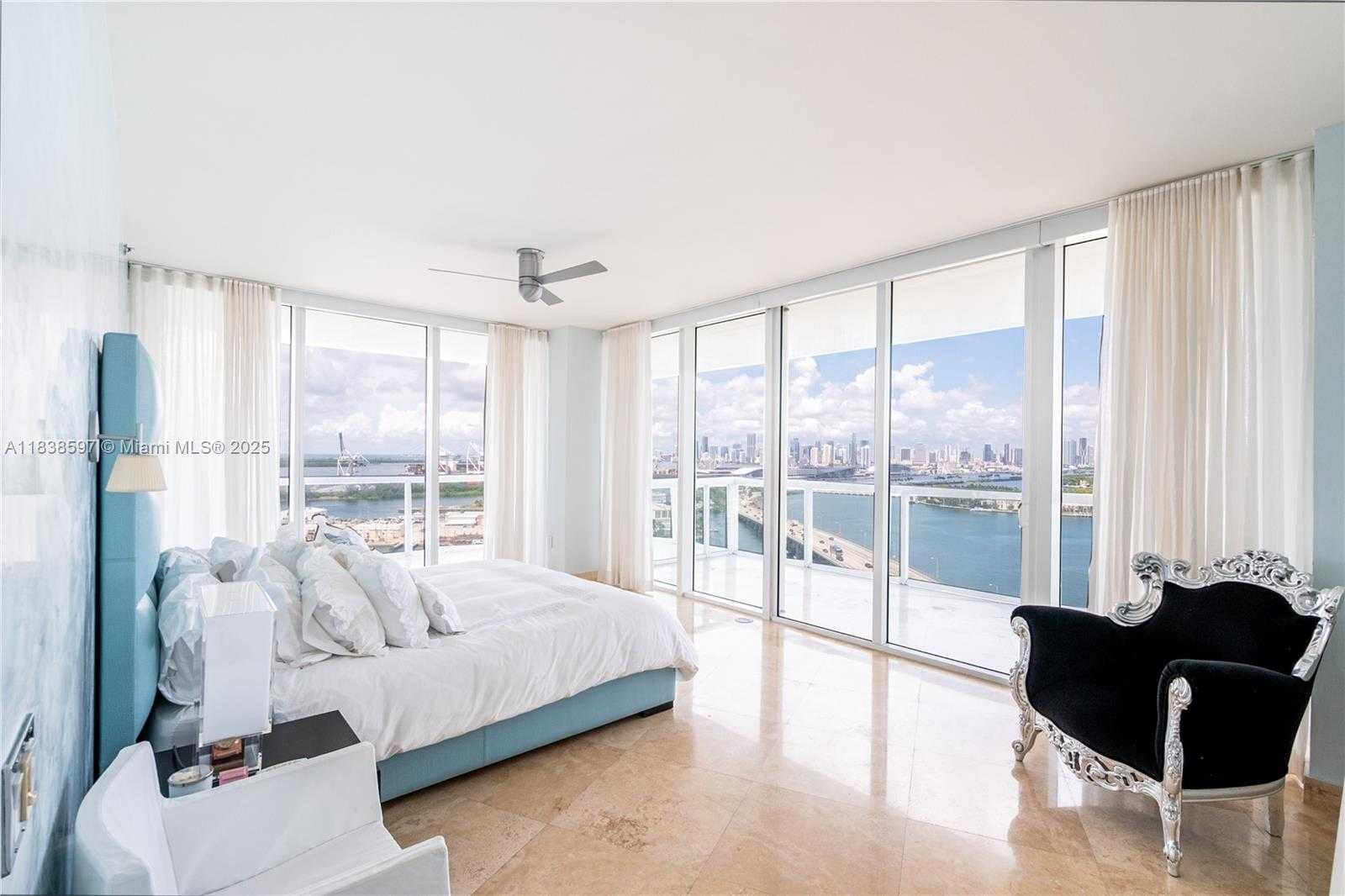 Small Image of 450 ALTON RD #2001, Miami Beach Number 3