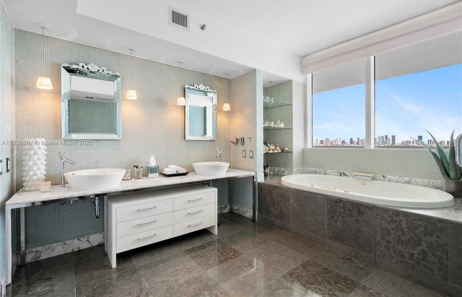 Small Image of 450 ALTON RD #2001, Miami Beach Number 32