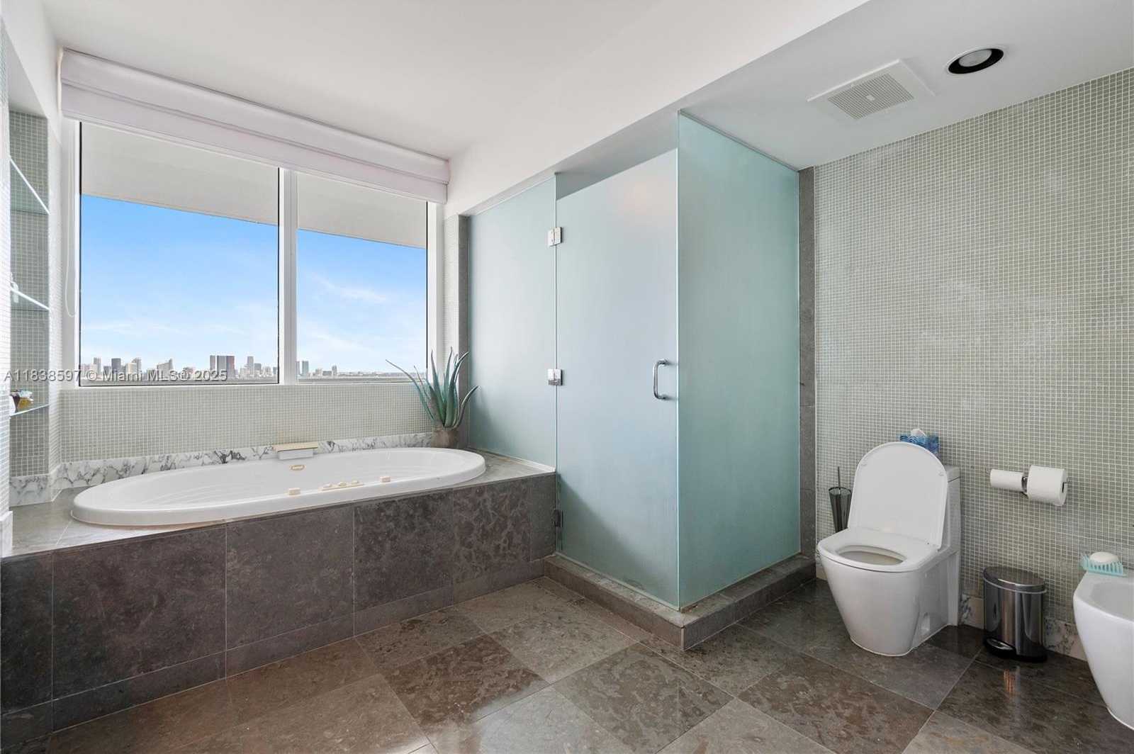 Small Image of 450 ALTON RD #2001, Miami Beach Number 34