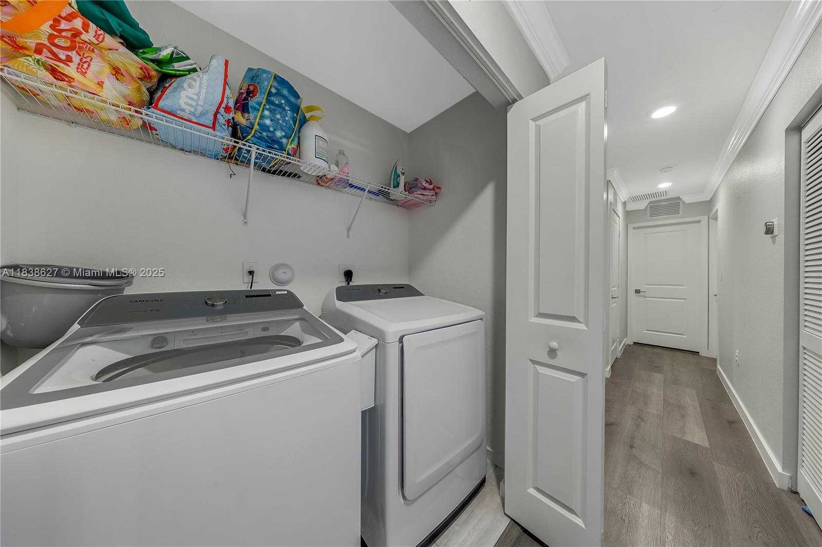 Small Image of 1079 SOUTH EAST 23RD TER, Homestead Number 21