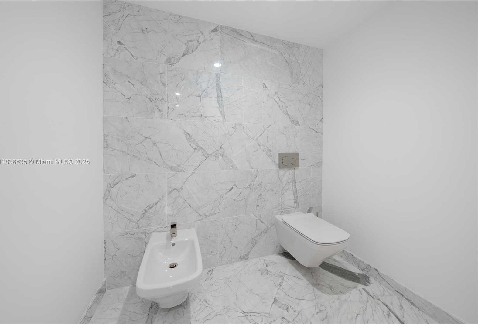 Small Image of 1135 103RD ST #702, Bay Harbor Islands Number 27