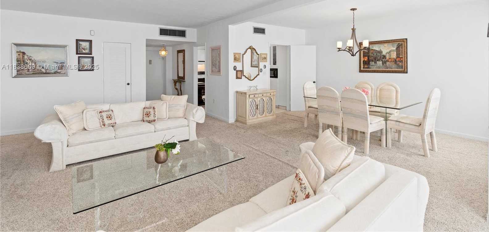Small Image of 5001 COLLINS AVE #4G, Miami Beach Number 10