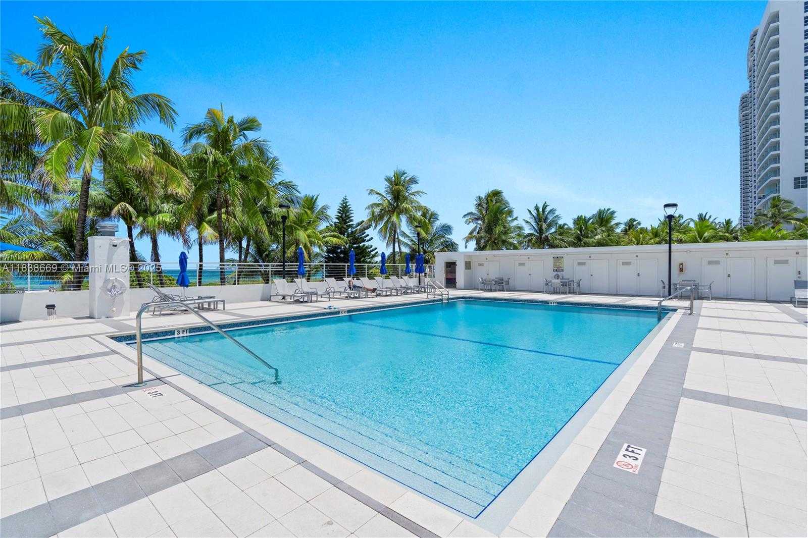 Small Image of 5001 COLLINS AVE #4G, Miami Beach Number 29