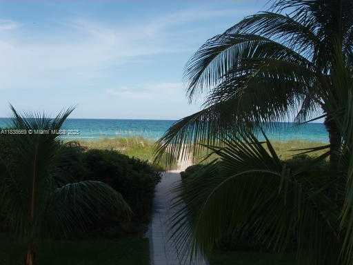 Small Image of 5001 COLLINS AVE #4G, Miami Beach Number 3