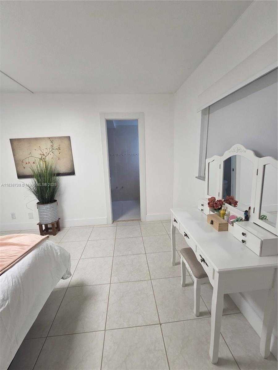 Small Image of 620 NORTH EAST 12TH AVE #101, Hallandale Beach Number 10