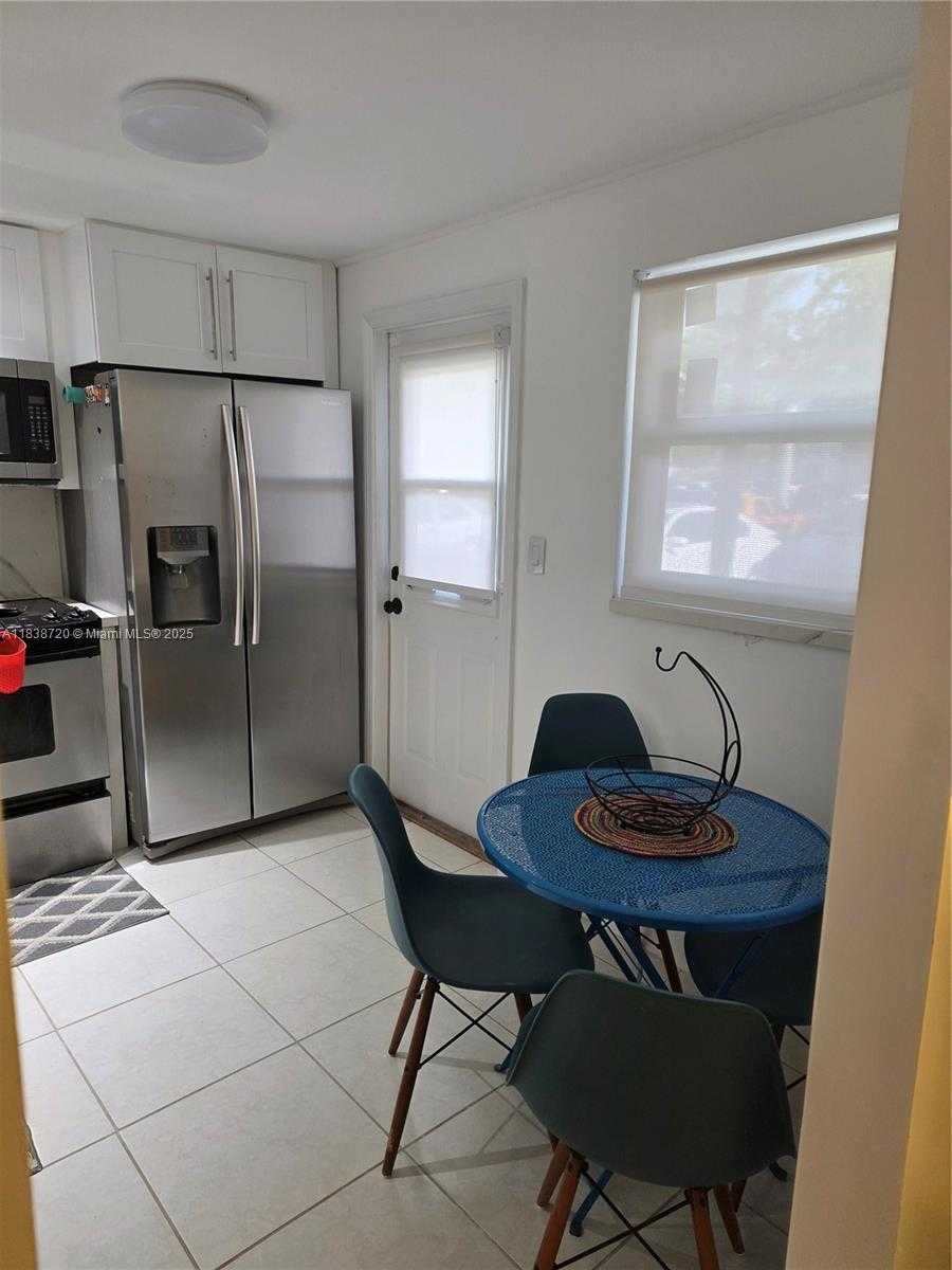 Small Image of 620 NORTH EAST 12TH AVE #101, Hallandale Beach Number 4