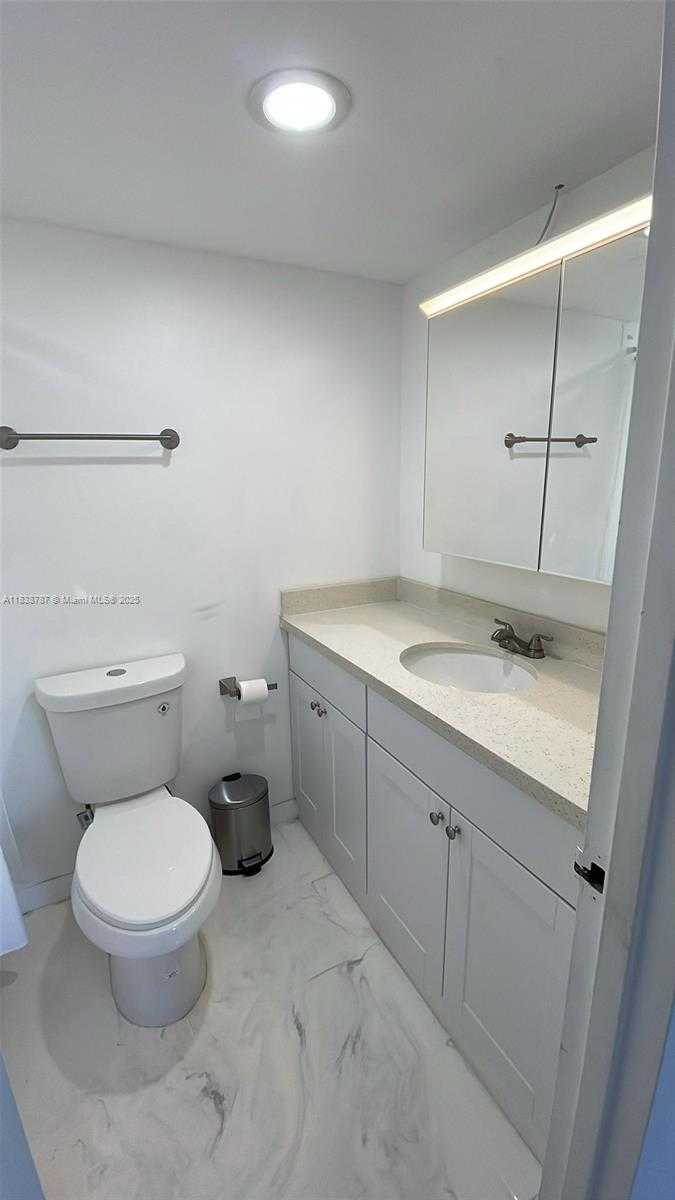 Small Image of 200 172ND ST #420, Sunny Isles Beach Number 7