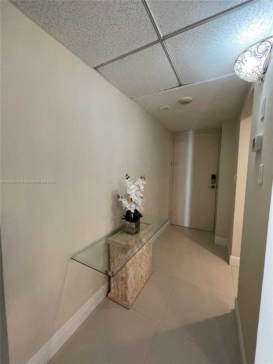 Small Image of 19390 COLLINS AVE #902, Sunny Isles Beach Number 14