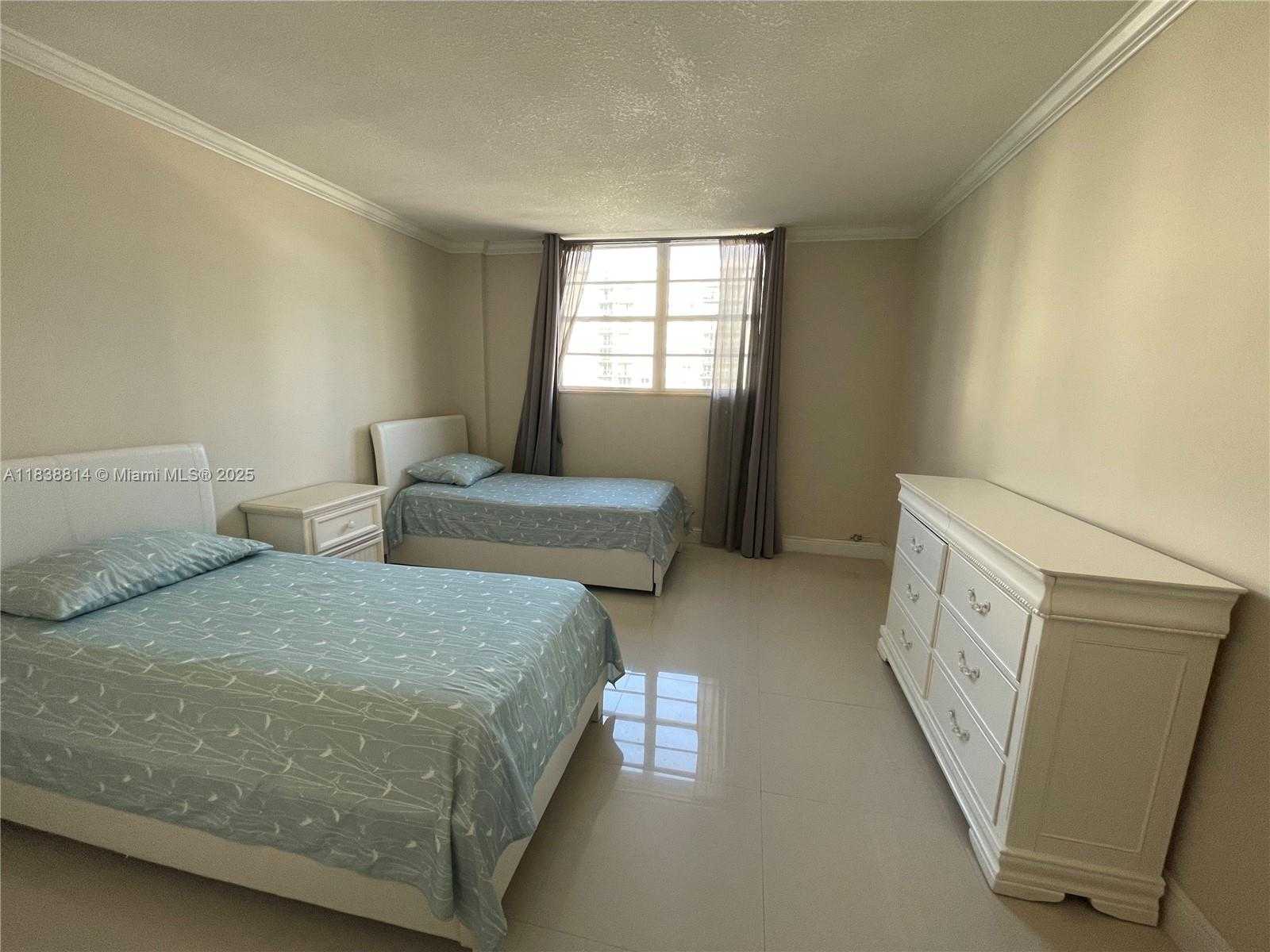 Small Image of 19390 COLLINS AVE #902, Sunny Isles Beach Number 26