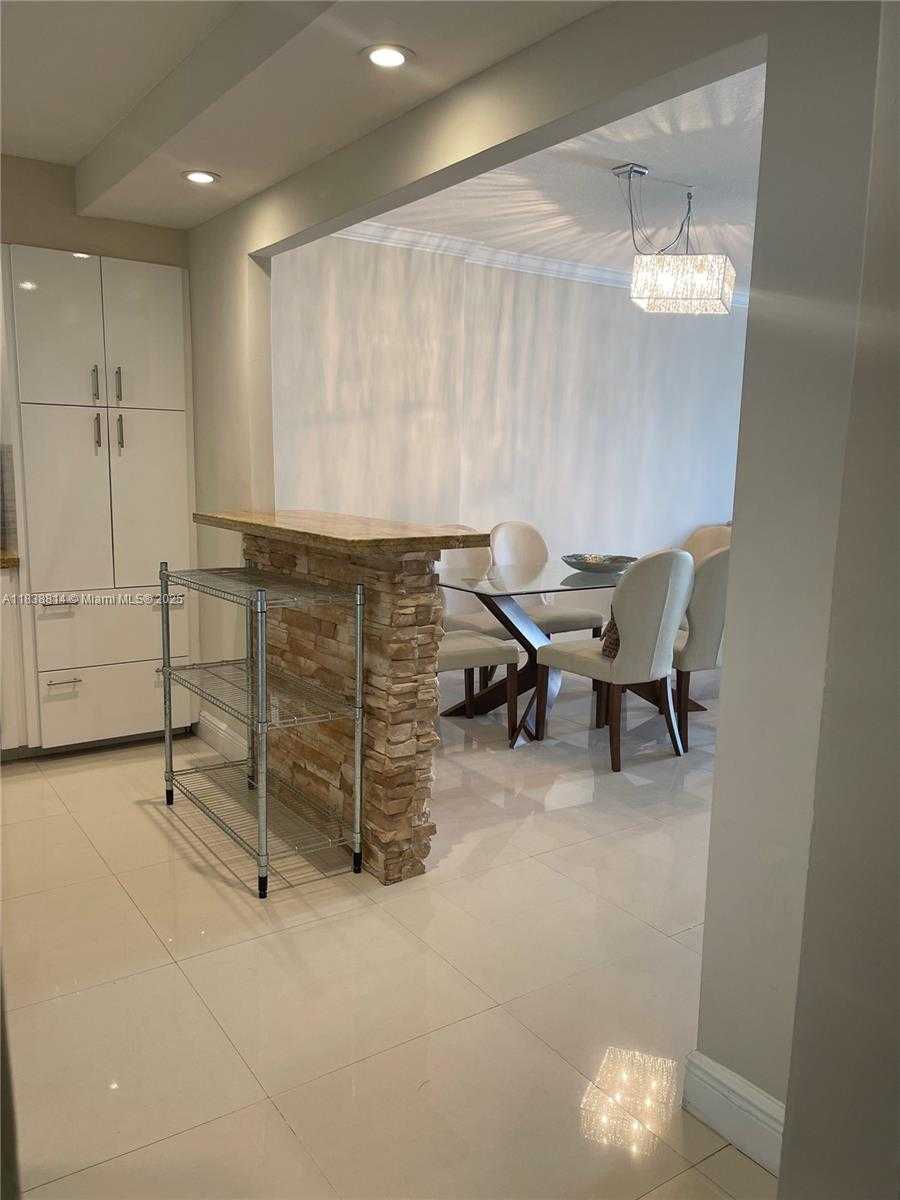 Small Image of 19390 COLLINS AVE #902, Sunny Isles Beach Number 9