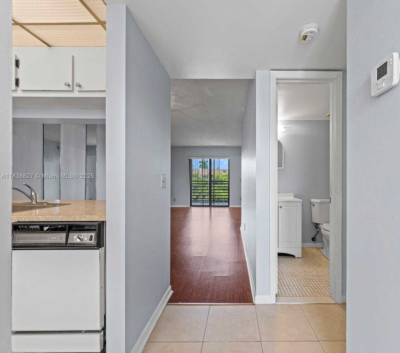Small Image of 2786 NORTH WEST 104TH AVE #304, Sunrise Number 11