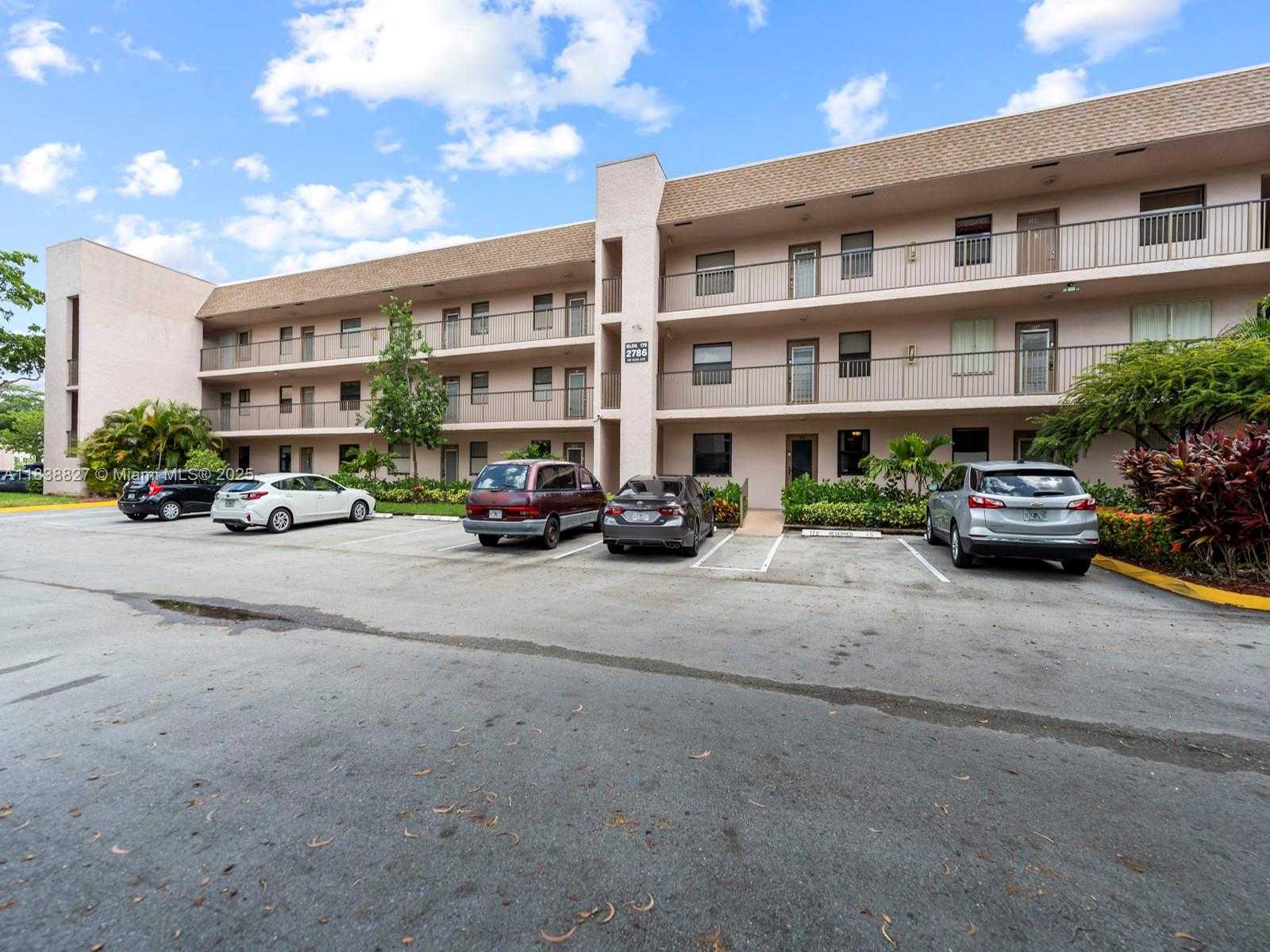 Small Image of 2786 NORTH WEST 104TH AVE #304, Sunrise Number 36