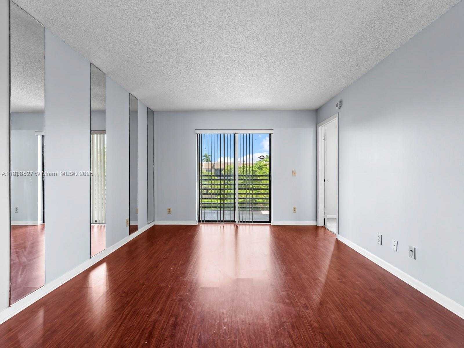 Small Image of 2786 NORTH WEST 104TH AVE #304, Sunrise Number 5